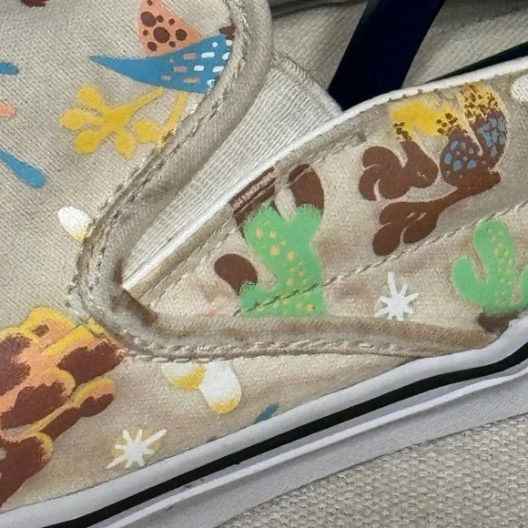 Vans Classic Slip On Desert Roadrunner Cactus Print Sneakers Mens 11.5 Womens 13 - Picture 7 of 9